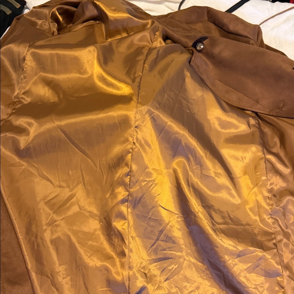 Elegant Brown Women's Trench Coat - Picture 10 of 14